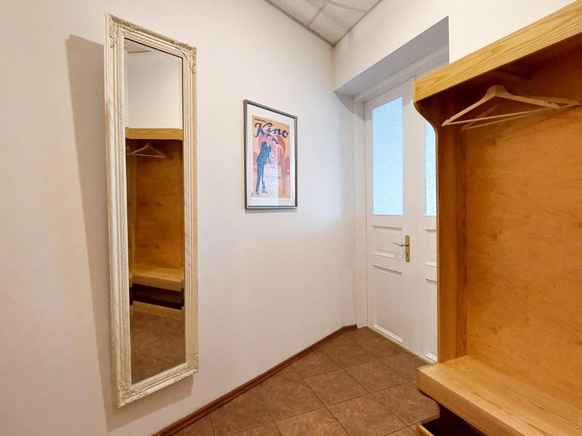 Lägenhet Dainas 2-room - Arena Riga